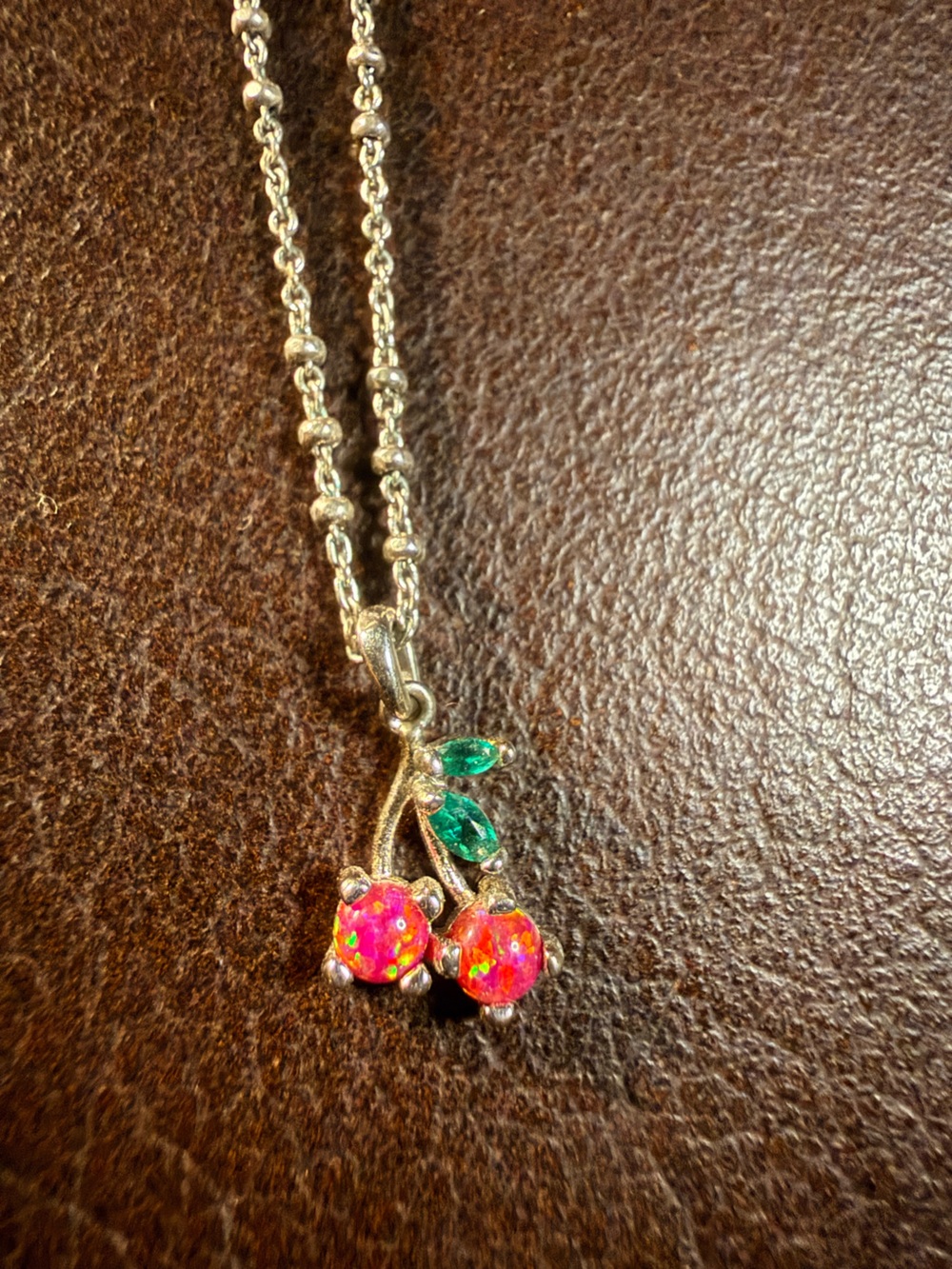 Kendra Scott 🍒 Pink Fire Opal Cherry Pendant Necklace with Green Accents